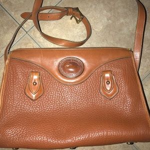 Dooney & Bourke purse